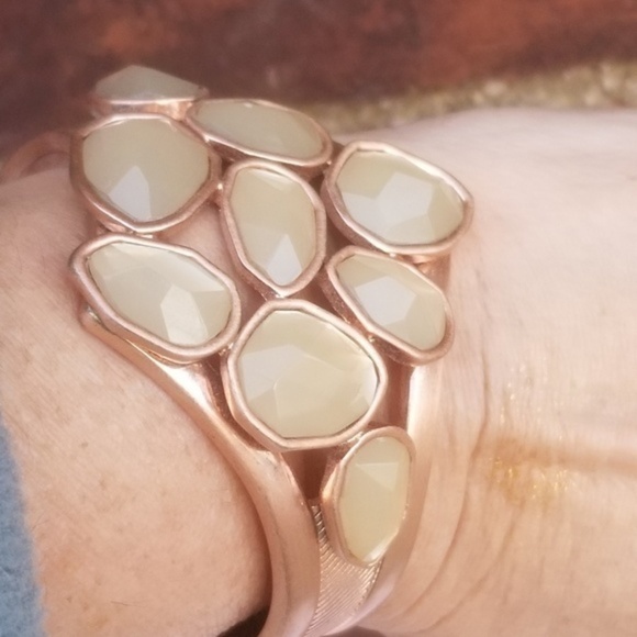 Heidi Klum rosegold clamper bracelet - Picture 4 of 9